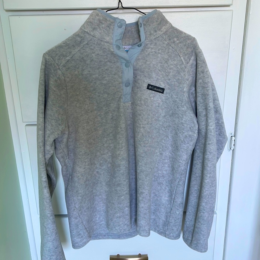 Columbia Women’s Grey Pullover